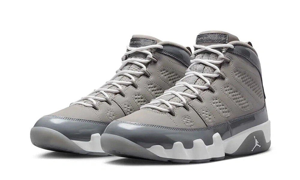 Air Jordan Retro Cool Grey (2025) - Main Image